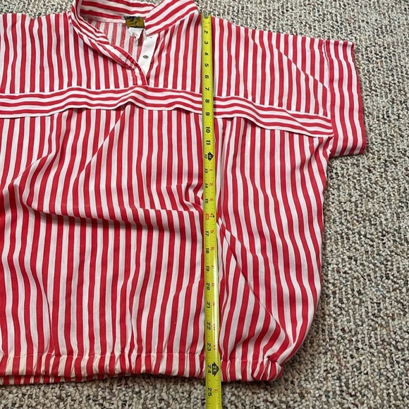 Ms. Tops California Red and White Striped Women's Top. Vintage Y2K - Picture 9 of 10